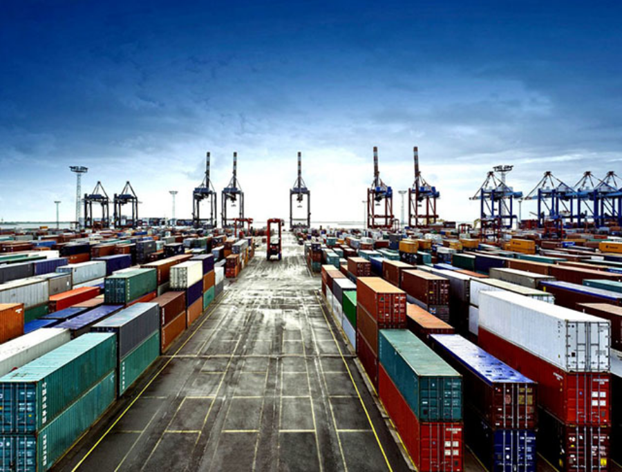 خدمات بازرگانی و ترخیص کالا، کاهش ریسک و هزینه در واردات